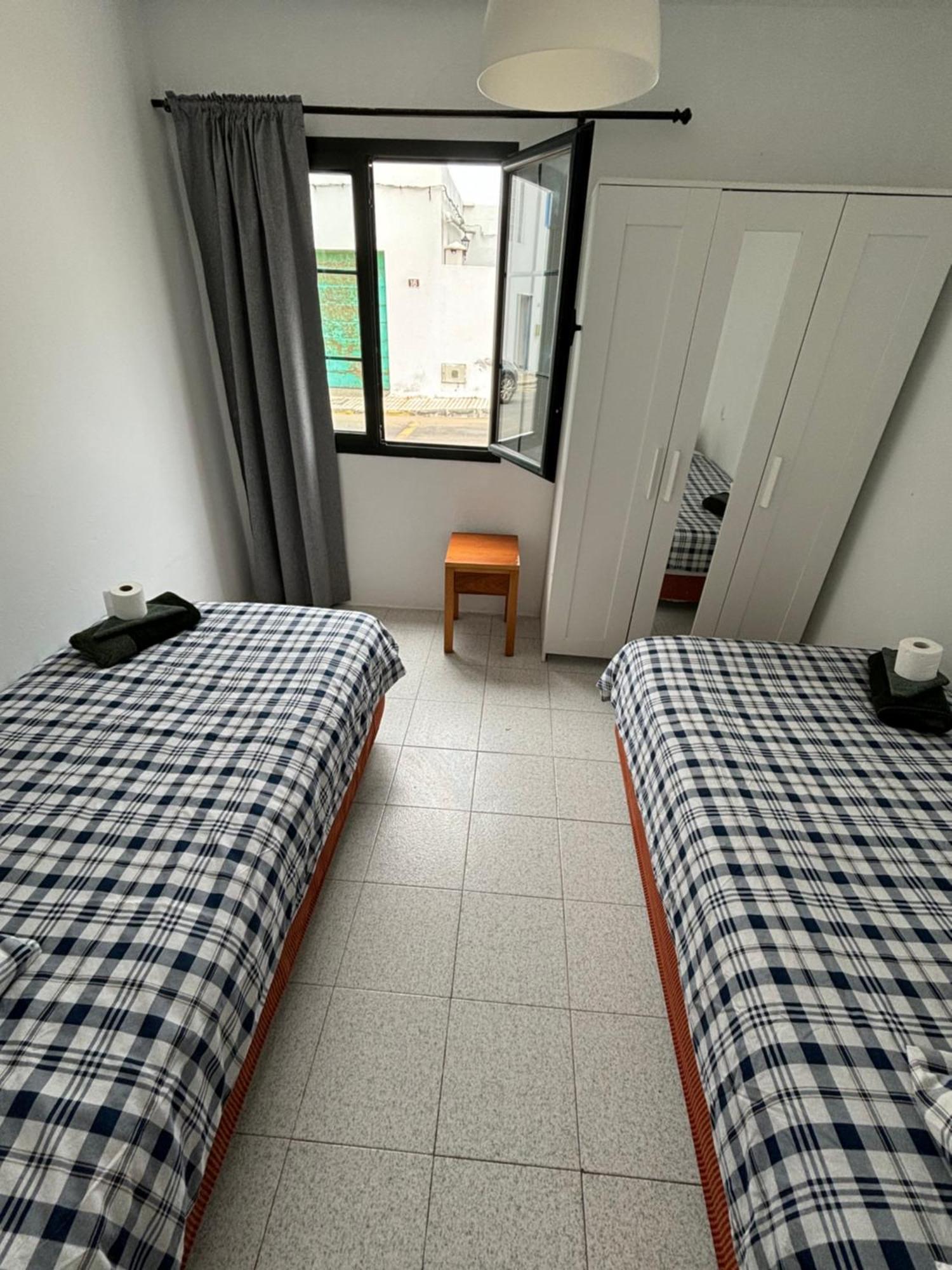 Habitaciones Famara 15 Kültér fotó